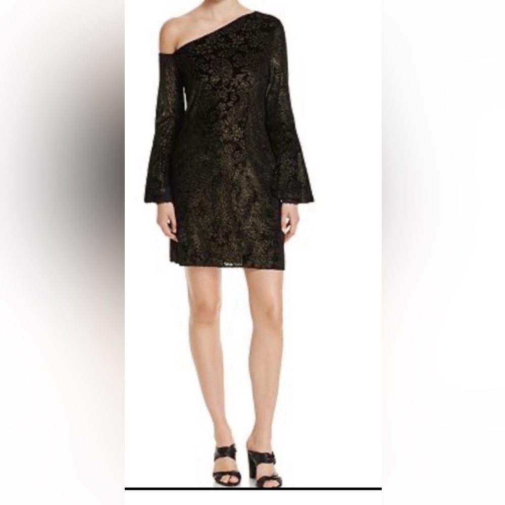 Laundry by Shelli Segal one shoulder sleeved short dress